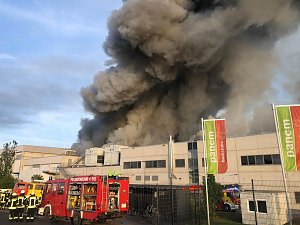 Rettungsarbeiten an der B&auml;ckerei in Bleicherode