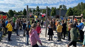 An der Lessing-Schule wurde gestern die dritte Runde des "Tags in der Praxis" mit einer Berufsmesse eingel&auml;utett