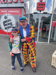 Das "Knax"-Kinderfest wurde gestern wieder auf dem Parkplatzd der Kreissparkasse gefeiert