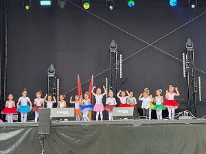 Das Tanzstudio Radeva zeigte auf dem Residenzfest in Sondershausen was seine Eleven können
