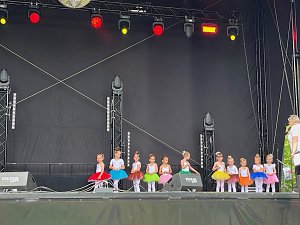 Das Tanzstudio Radeva zeigte auf dem Residenzfest in Sondershausen was seine Eleven können
