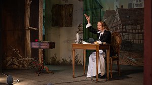 Dramenausschnitte und Sonette im Schlosstheater