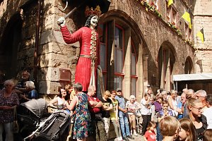 Das 52. Rolandsfest wurde nach zwei Jahren Pause heute auf dem Rathausplatz in Nordhausen er&ouml;ffnet
