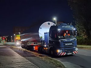 Spezialtransport des Apparatebau 