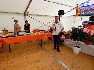 Versammelt, gefeiert und gew&auml;hlt
