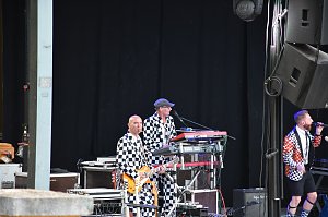 T&auml;nzchentee 