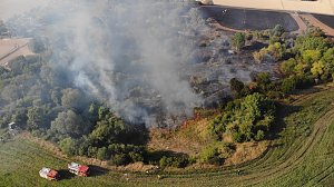 Feldbrand bei Gro&szlig;furra
