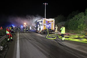 Fahrzeugbrand auf der A38