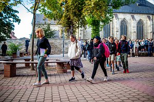 Begr&uuml;&szlig;ung der neuen Humboldt-Sch&uuml;ler