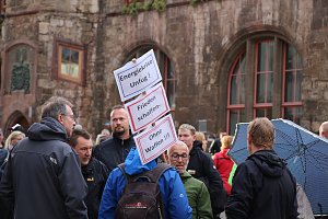 Demonstrationszug durch die Nordh&auml;user Innenstadt
