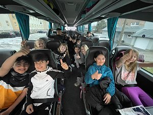 Landesfinale im Zweifelderball mit den Kindern der Bertolt-Brecht-Grundschule