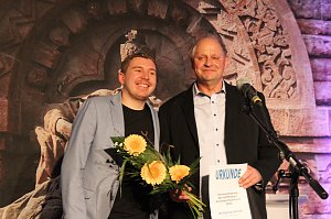 Kyffh&auml;user Sportlergala 2020/2022 - Ehrenpreis f&uuml;r Wolfgang Henze f&uuml;r seinen gro&szlig;en Einsatz im SV Rot Weiss Wiehe im Bereich Tischtennis