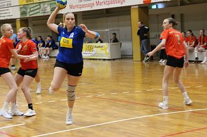Die Handballdamen der NSV B-Jugend schaffen es aus dem Stand auf Platz 5