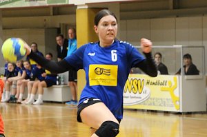 Die Handballdamen der NSV B-Jugend schaffen es aus dem Stand auf Platz 5
