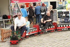 Erste Impressionen vom Bahnhofsfest