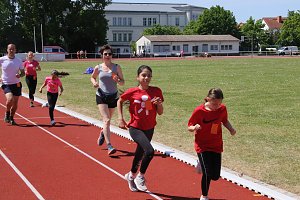 8. Nordh&auml;user Mukolauf auf dem Hohekreuz-Sportplatz