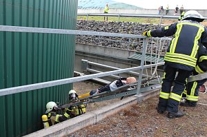 Feuerwehr&uuml;bung an der Biomethananlage in Bielen