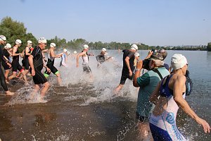 Die ersten Wettk&auml;mpfe beim Scheunenhof-Triathlon
