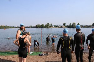 Die ersten Wettk&auml;mpfe beim Scheunenhof-Triathlon