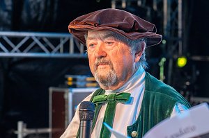 B&uuml;hnenabschied von Manfred Spangenberg