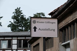 Peter Blei unterwegs im Kloster Göllingen