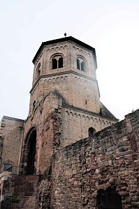 Peter Blei unterwegs im Kloster Göllingen
