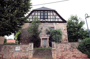 Peter Blei unterwegs im Kloster Göllingen