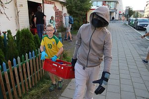 KILA B&uuml;cherrettungsflohmarkt auf dem Blasii-Kirchplatz