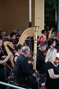 Peter Blei unterwegs auf dem Theaterfest