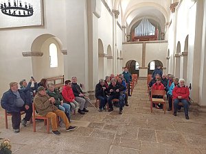 Wanderung zur Basilika M&uuml;nchenlohra