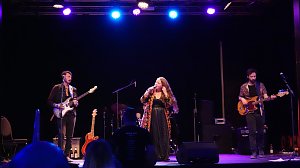 Layla Zoe und Band im Klubhaus