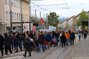 Demonstrationszug durch die Nordh&auml;user Innenstadt
