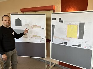Feierstunde zum ersten Spatenstich f&uuml;r einen Bolzplatz