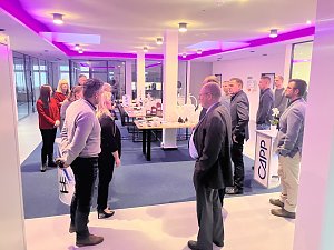 Der Arbeitskreis SCHULEWIRTSCHAFT traf sich bei AHN Biotechnologie und Sokratherm