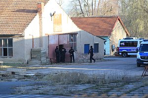 LKA sucht nach Waffen im Kyffh&auml;userkreis 
