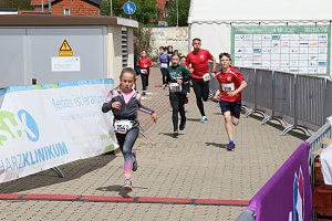 Auf der Zielgerade beim 11. Harztorlauf