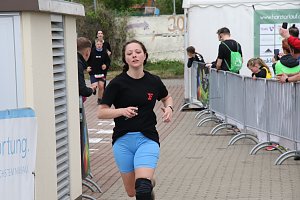 Auf der Zielgerade beim 11. Harztorlauf