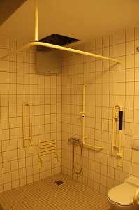 Neuer&ouml;ffnung des Arnold-Heims in Nordhausen