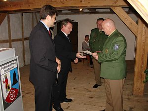 Bef&ouml;rdert