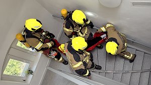 Feuerwehrleute der freiwilligen Feuerwehr Herreden bei einem &Uuml;bungseinsatz