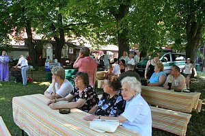 Frauen feierten