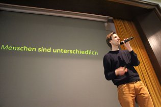 Bild: Menschen sind verschieden - Germanist Philip Bracker kann das wissenschatlich nachweisen