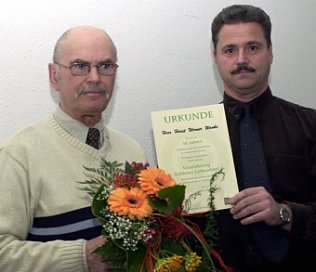 Bild: 50 Jahre ohne Unfall