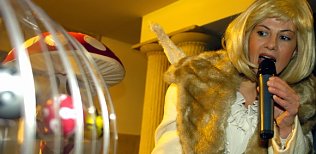 Bild: Ein neues T&uuml;rchen am  Theater