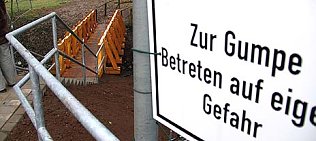 Bild: Neue Br&uuml;cke verbindet 