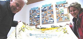 Bild: Gottesdienst und ein Zimmer
