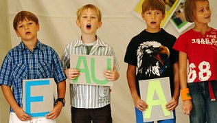 Bild: Montessori wird zehn