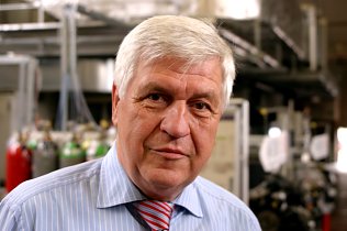 Bild: Prof. Dr.-Ing. Dr. h.c. Helmut Tsch&ouml;ke