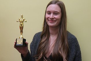 Bild: Als Au&szlig;enangreiferin spielt Juli Klause f&uuml;r den Dresdner VCO und den deutschen Nachwuchs-Nationalkader