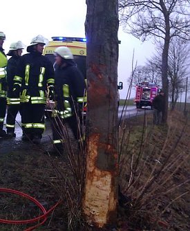 Unfall zwischen Mackenrode und Limlingerode (Foto: N. Kratzin)